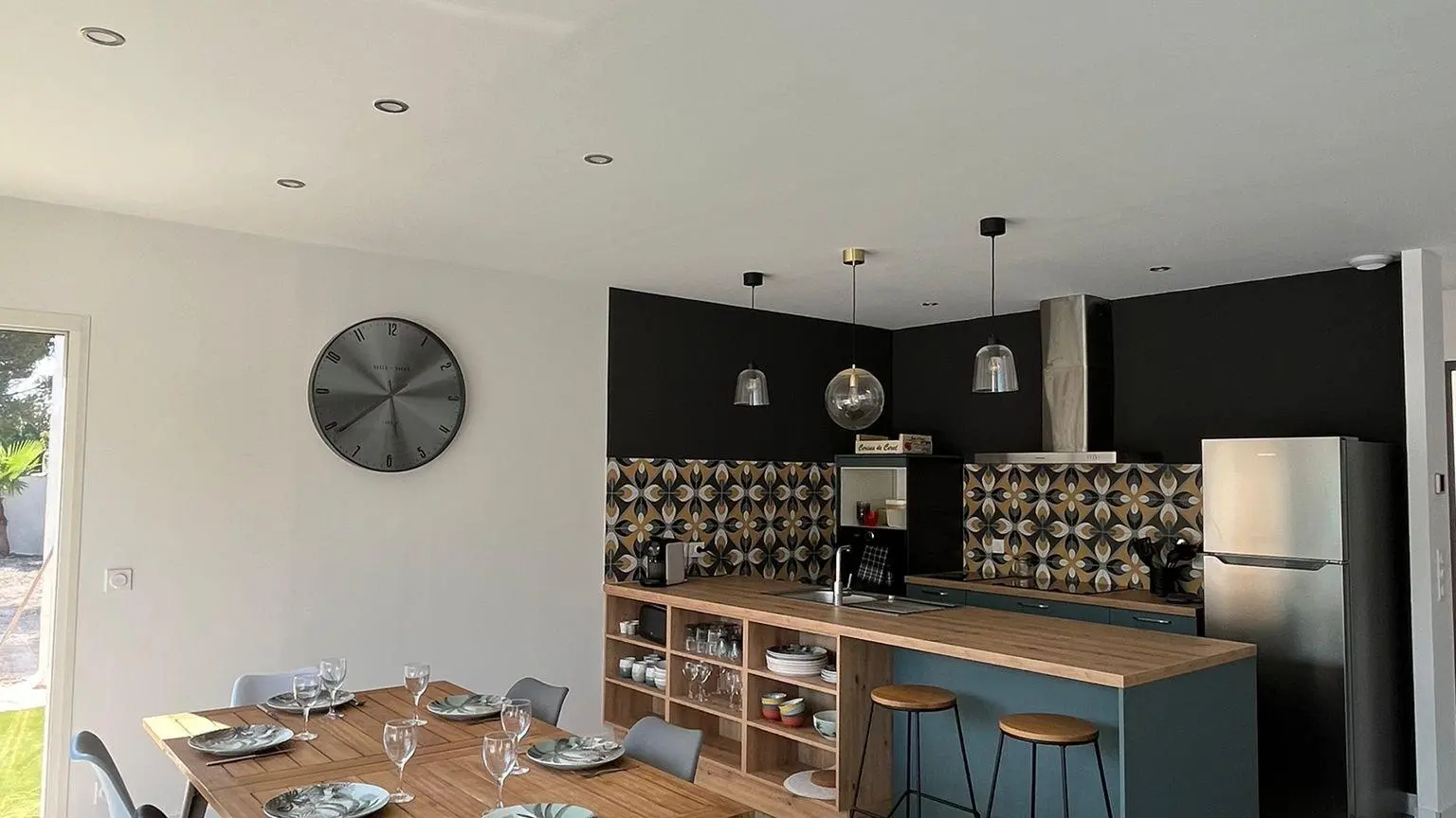 03bd1b3d-36d1-418a-9469-5e255f36b749_13