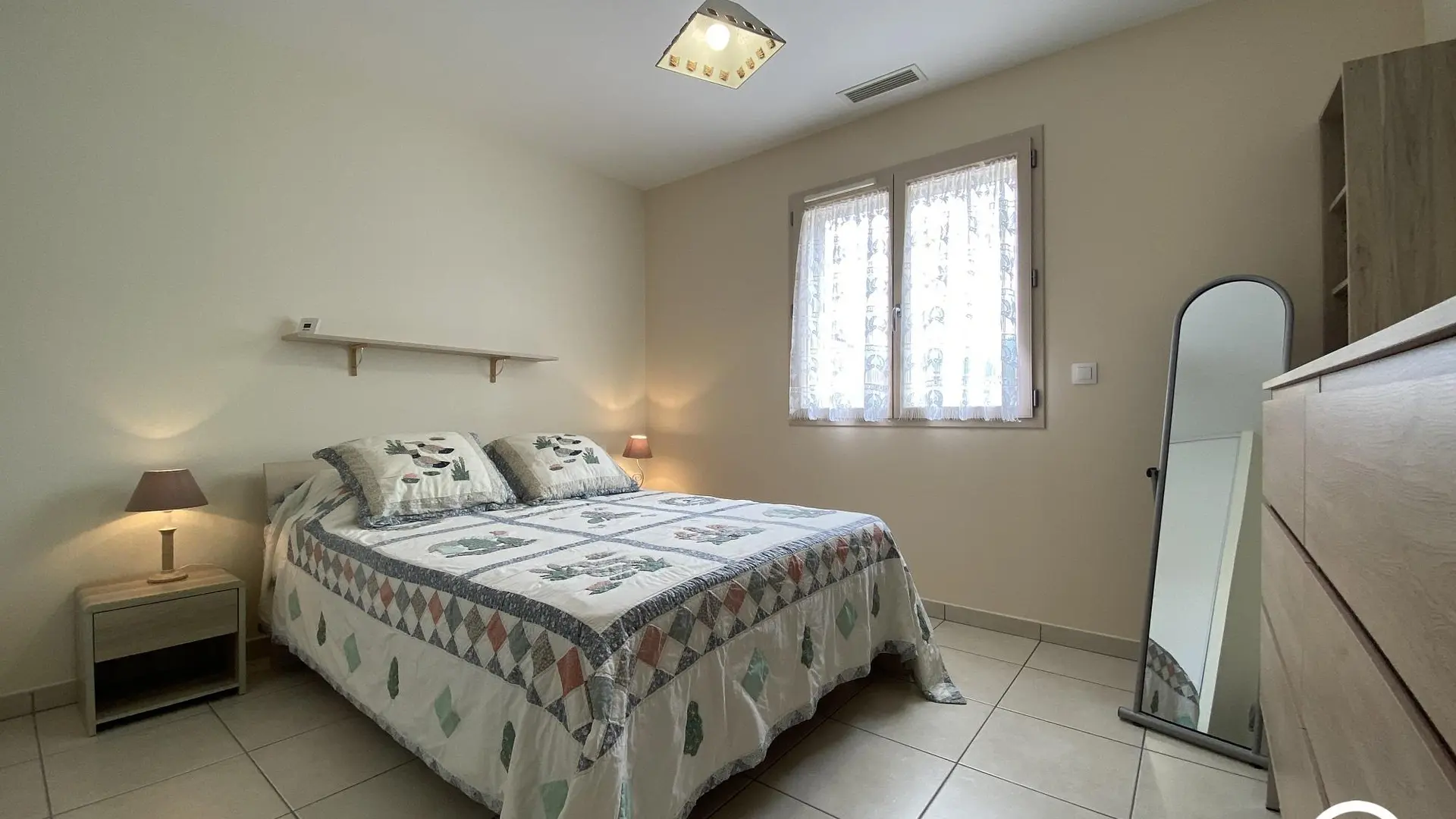 Une des deux chambres_7