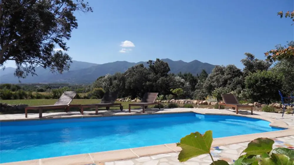 La piscine et la montagne..._7