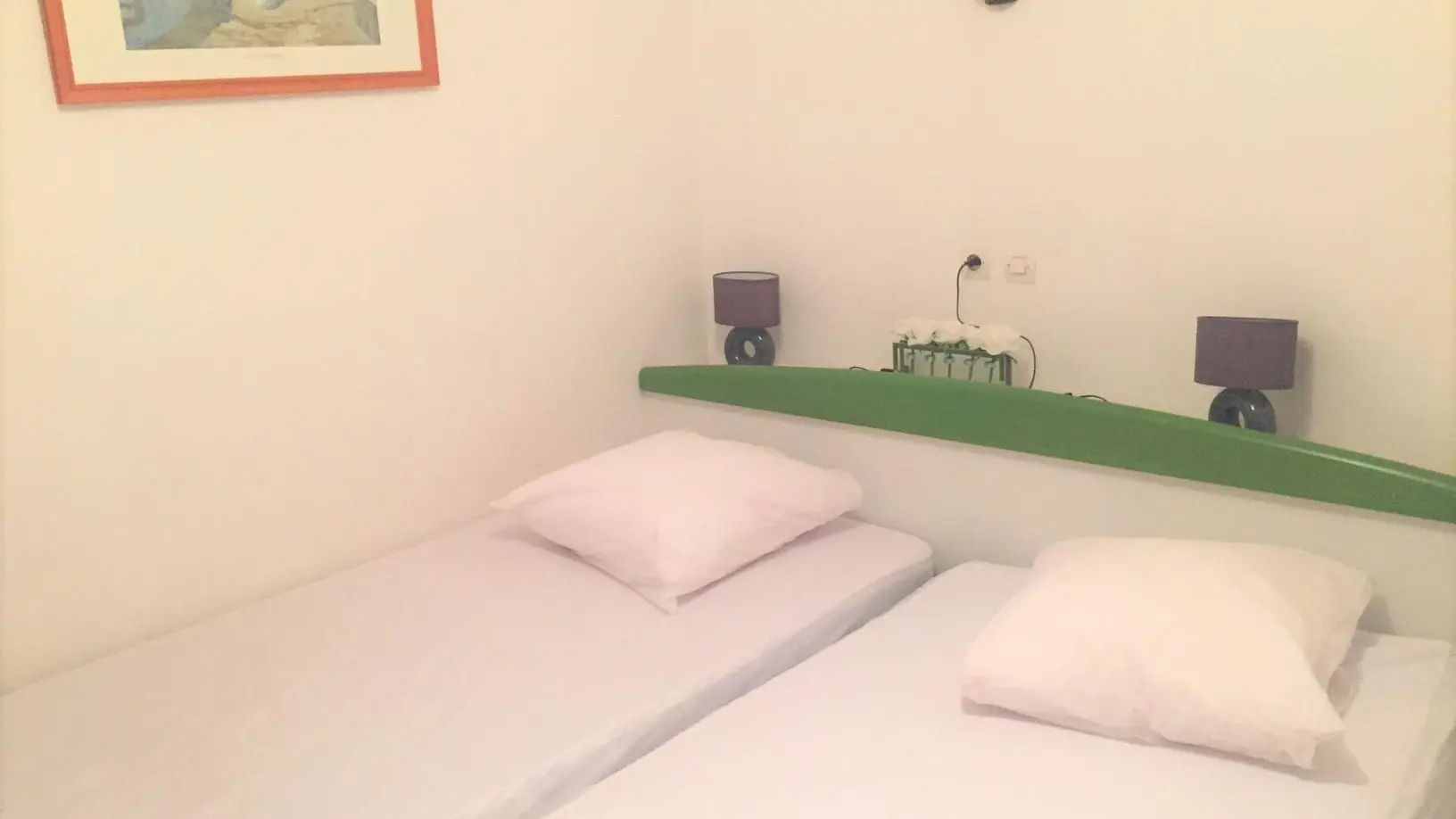 GITEDESDEUXRIVES CHAMBRE AVEC DEUX LITS_6