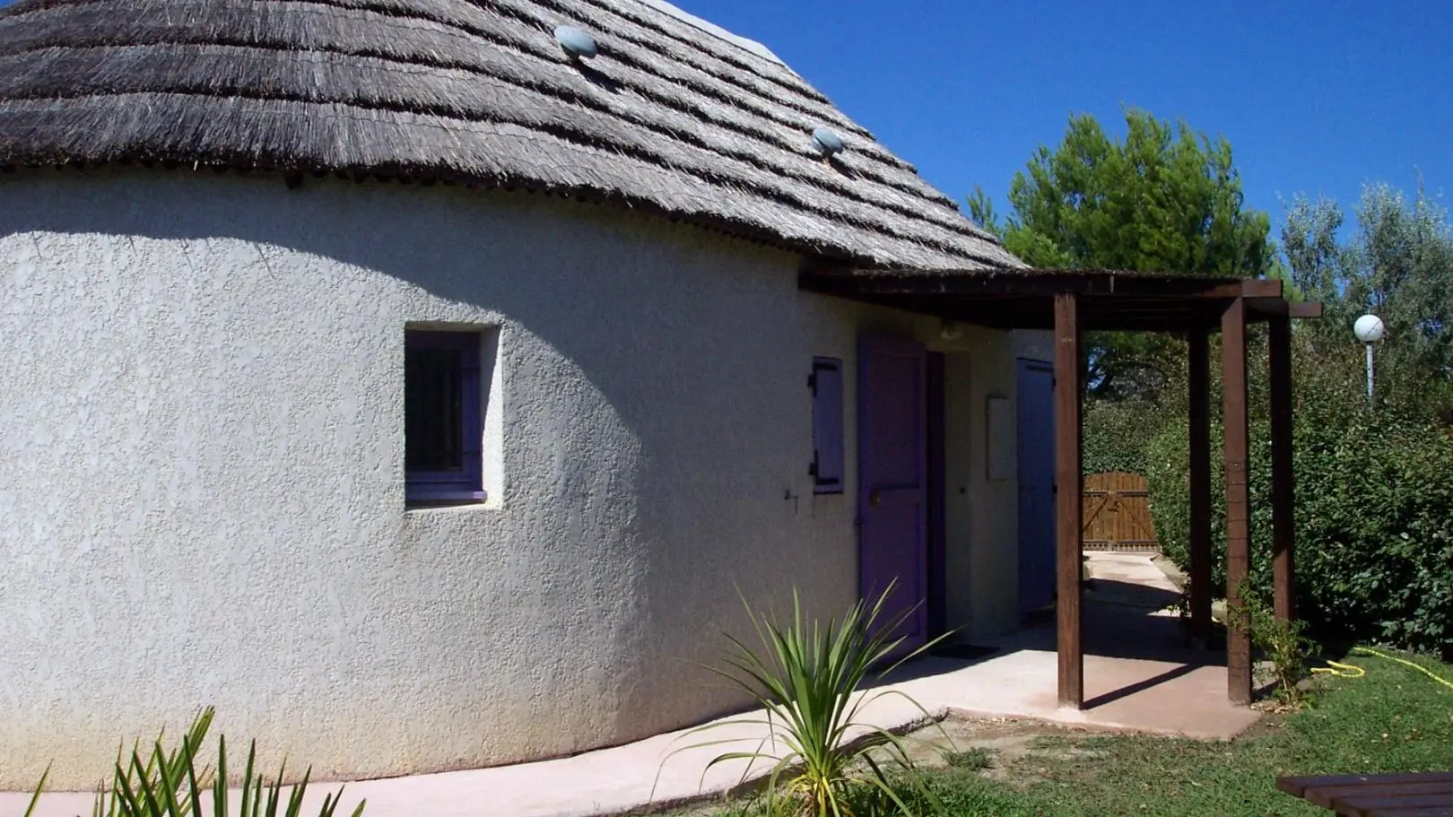 gitesdesdeuxrives façade_2