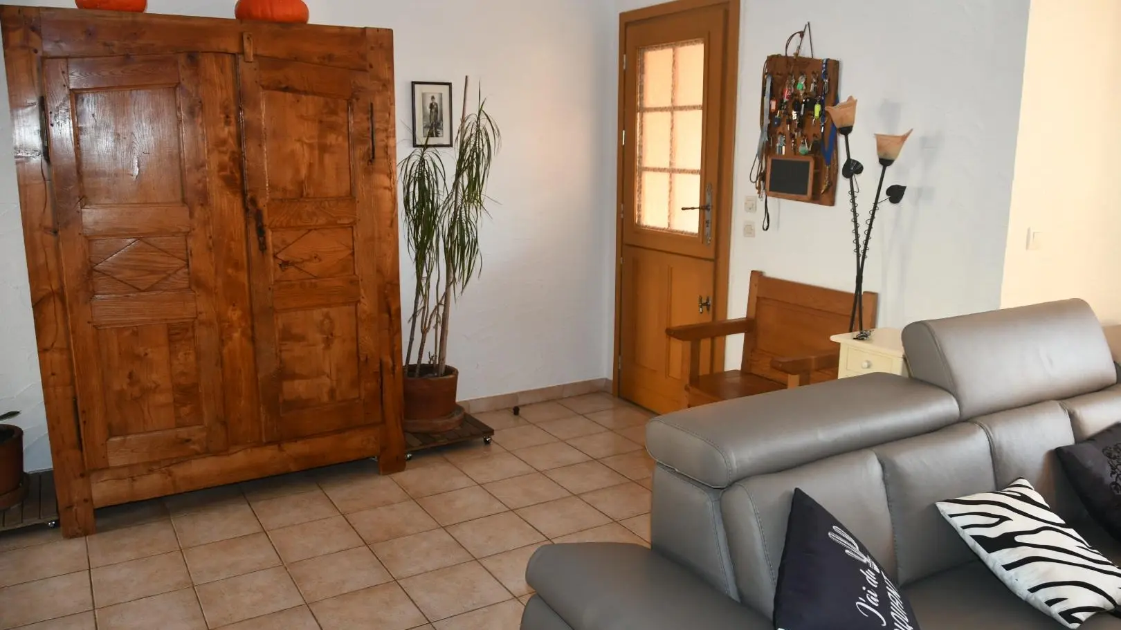 img_202205120634108280_14