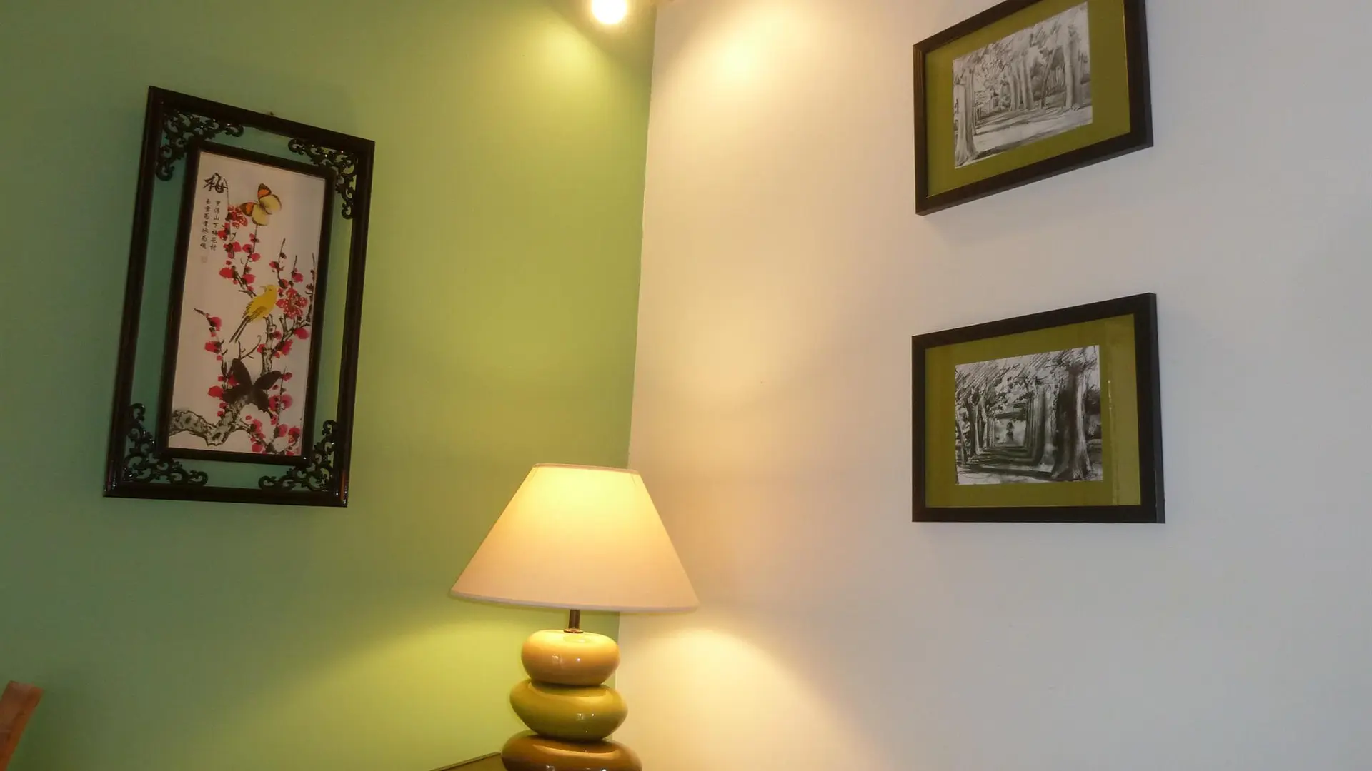 Mas de la Mer, le Pigeonnier, déco charme séjour_7