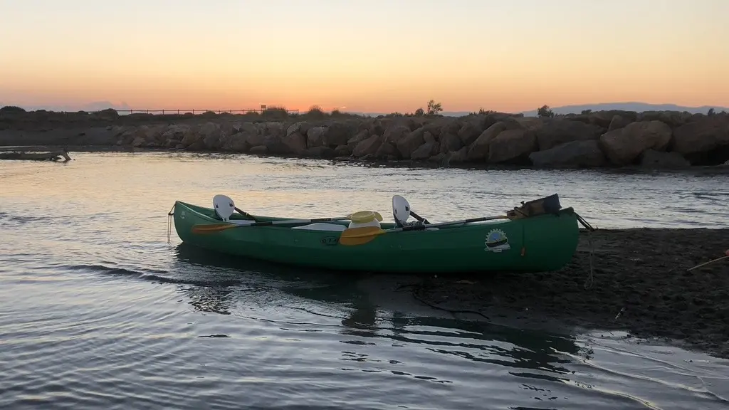 TORREILLES LOI BASE NAUTIQUE PARROUDE