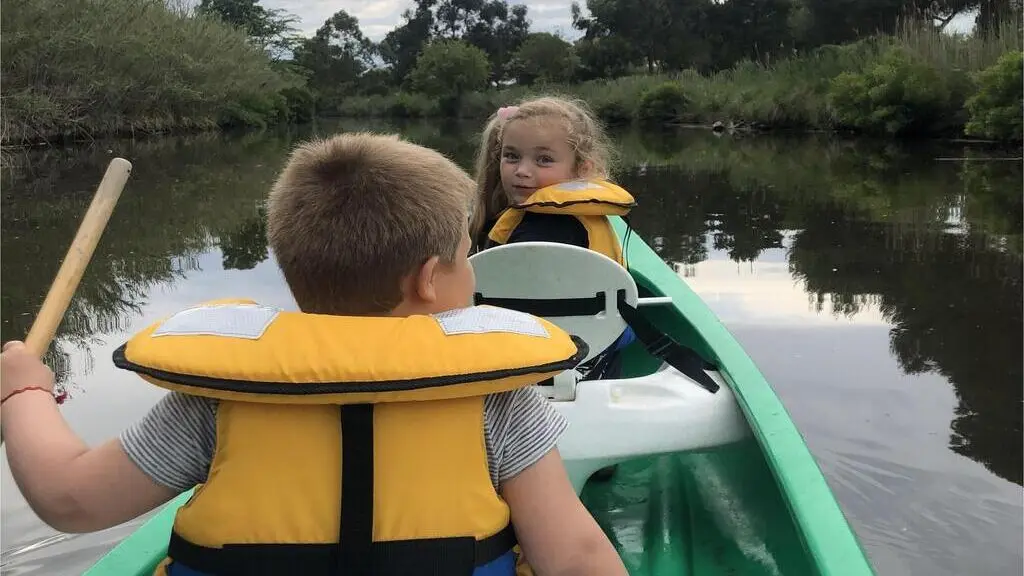 TORREILLES LOI BASE NAUTIQUE PARROUDE