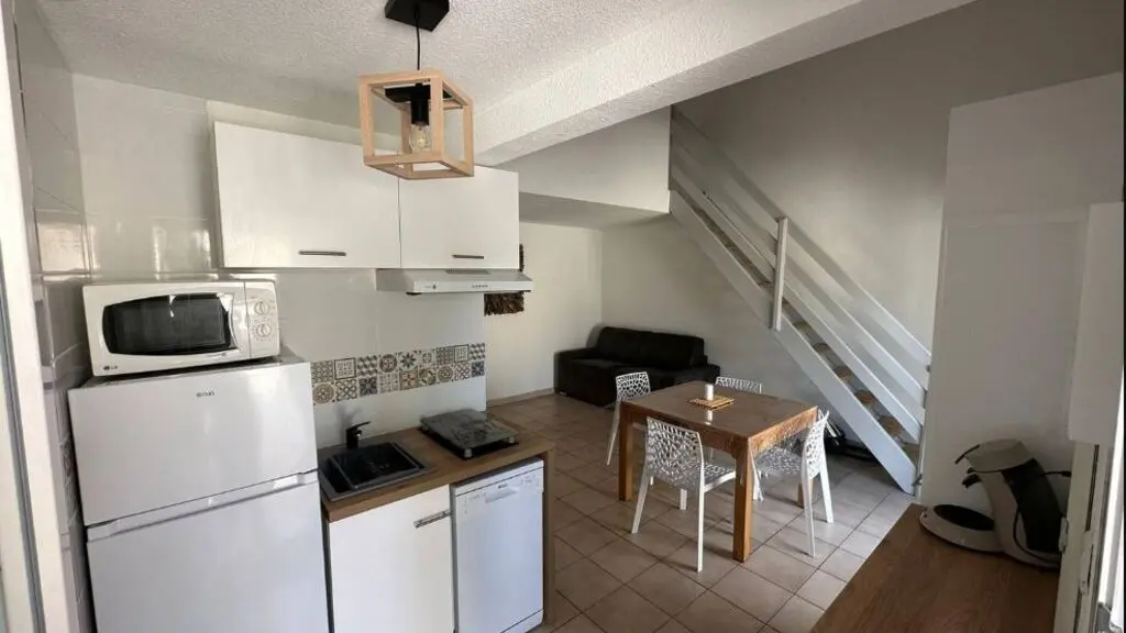 TORREILLES HLO LLENSE JULIE