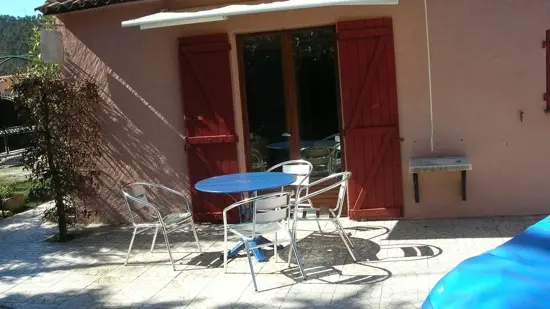 Mme BRINQUIN extérieur