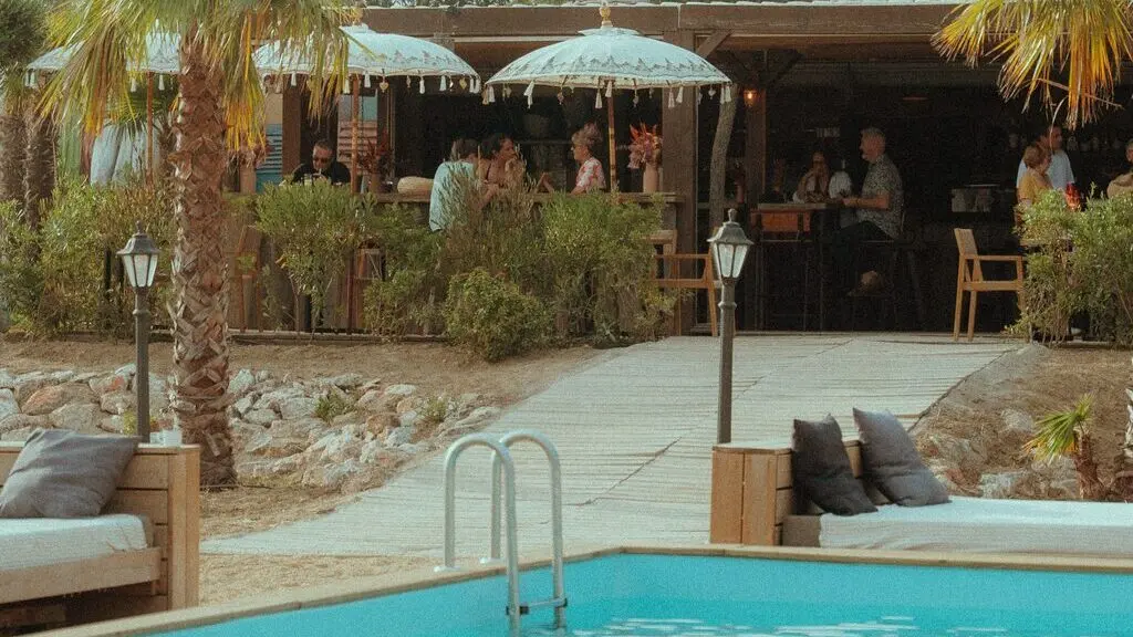 TORREILLES RESTAURANT MAYA CLUB