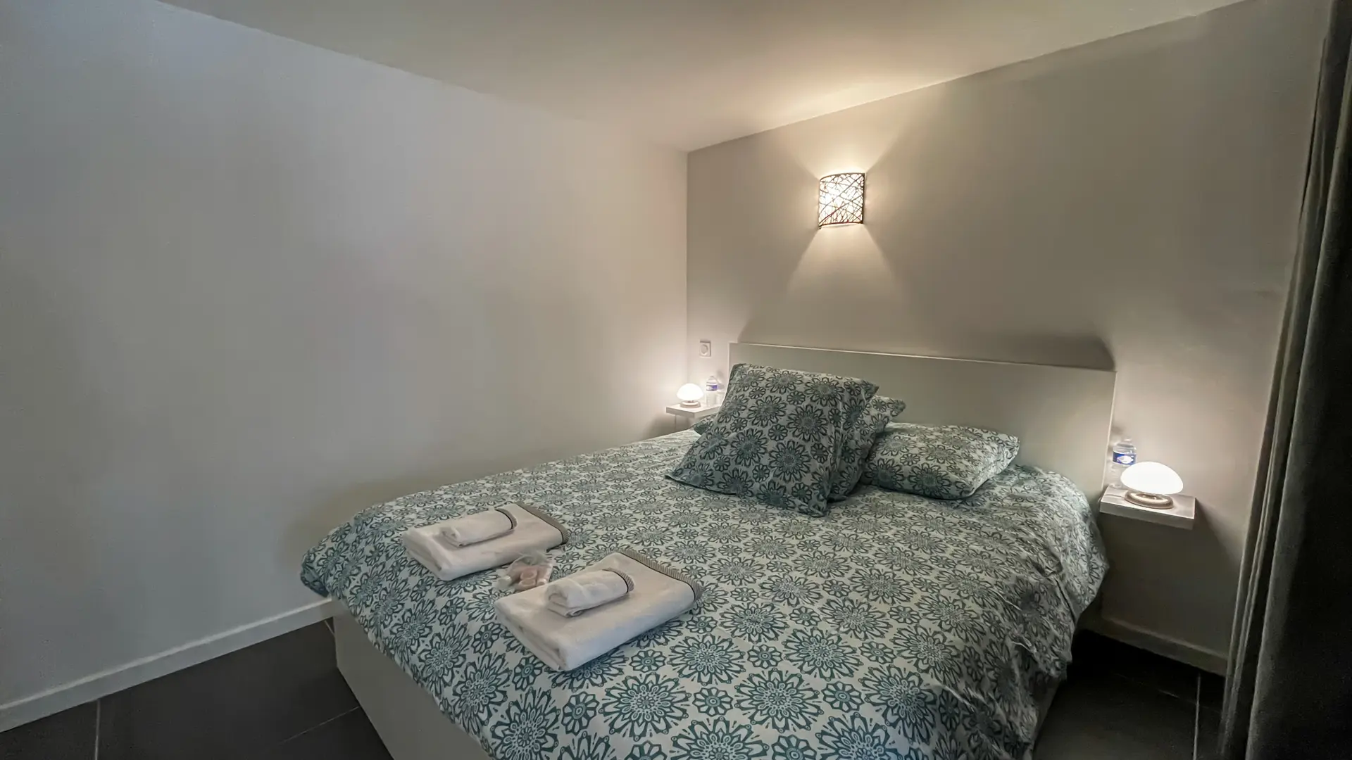 nikolla-17-2021-OT-1984