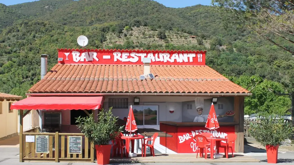 restaurant-ext-le-vallespir-photo-1-e1537954742990