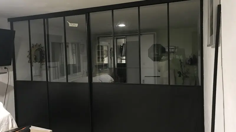 séparation entre chambre et salon