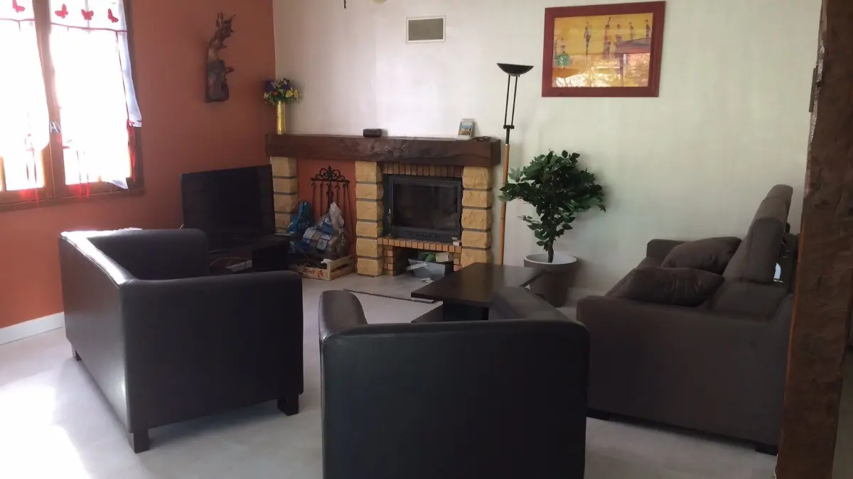 14856 - salon