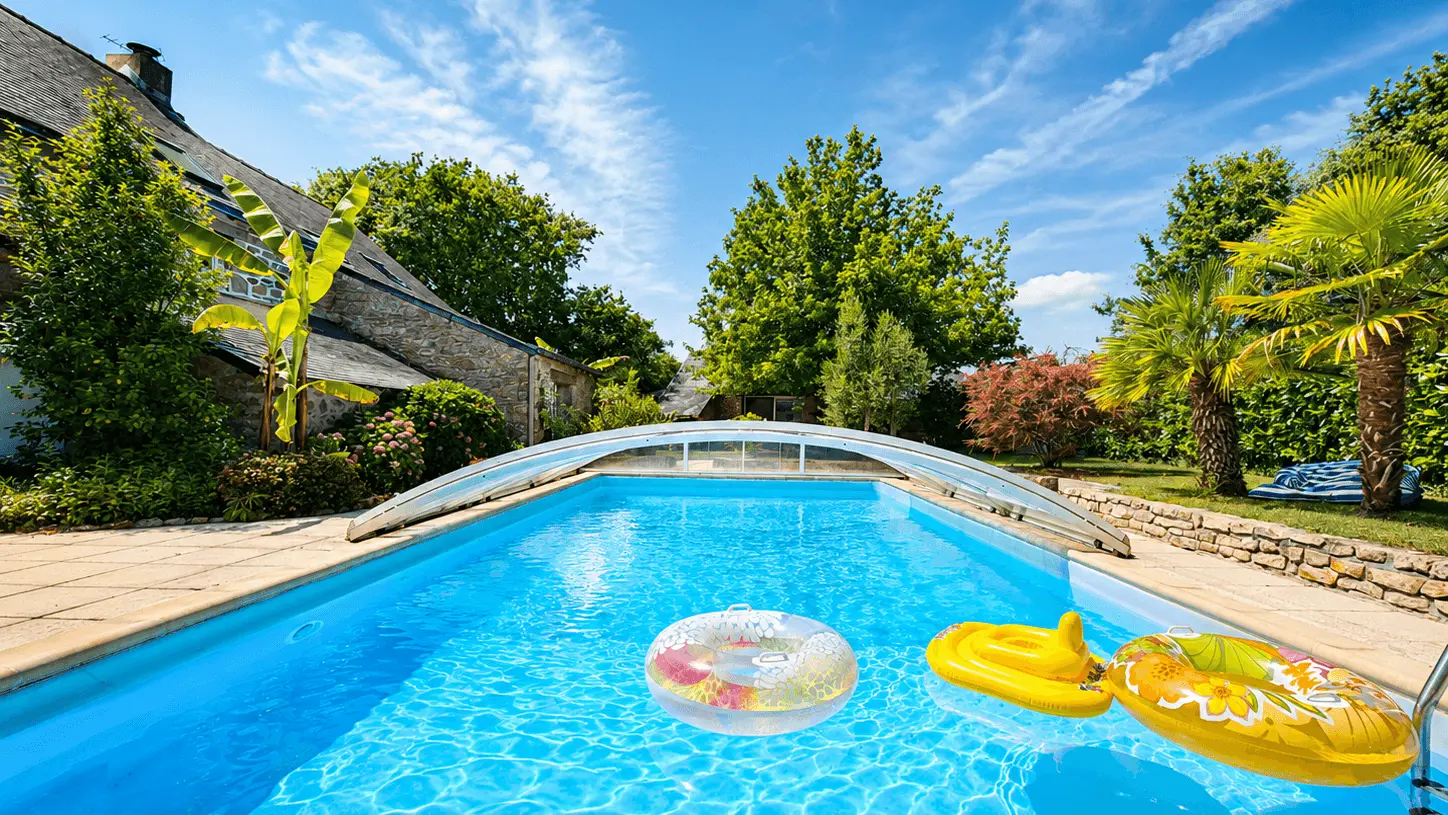 444286 - Piscine partagée