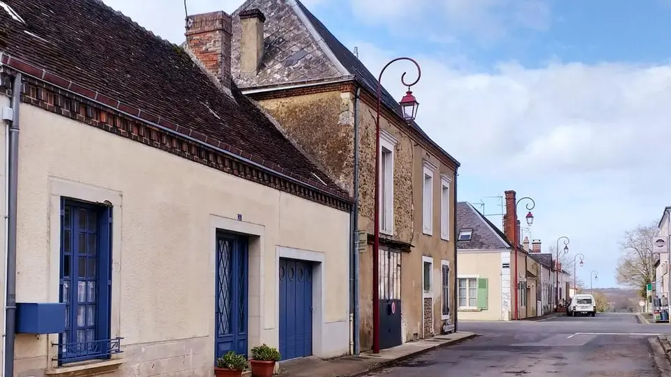 la Gouline, rue des sabotiers au coeur du village