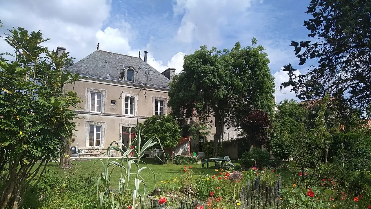 2019-chambres-hotes-demeure-boussironne-44-levignobledenantes (2)