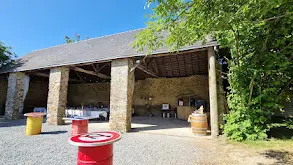 Préau gite