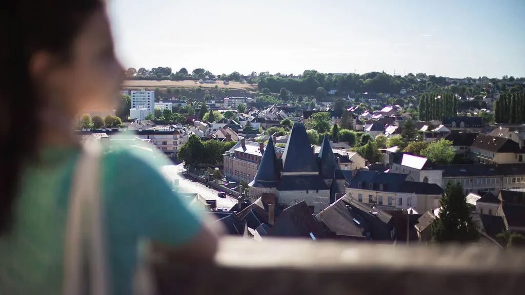 L’église Notre-Dame-des- Marais et la ville vue du haut de la tour-clocher_1