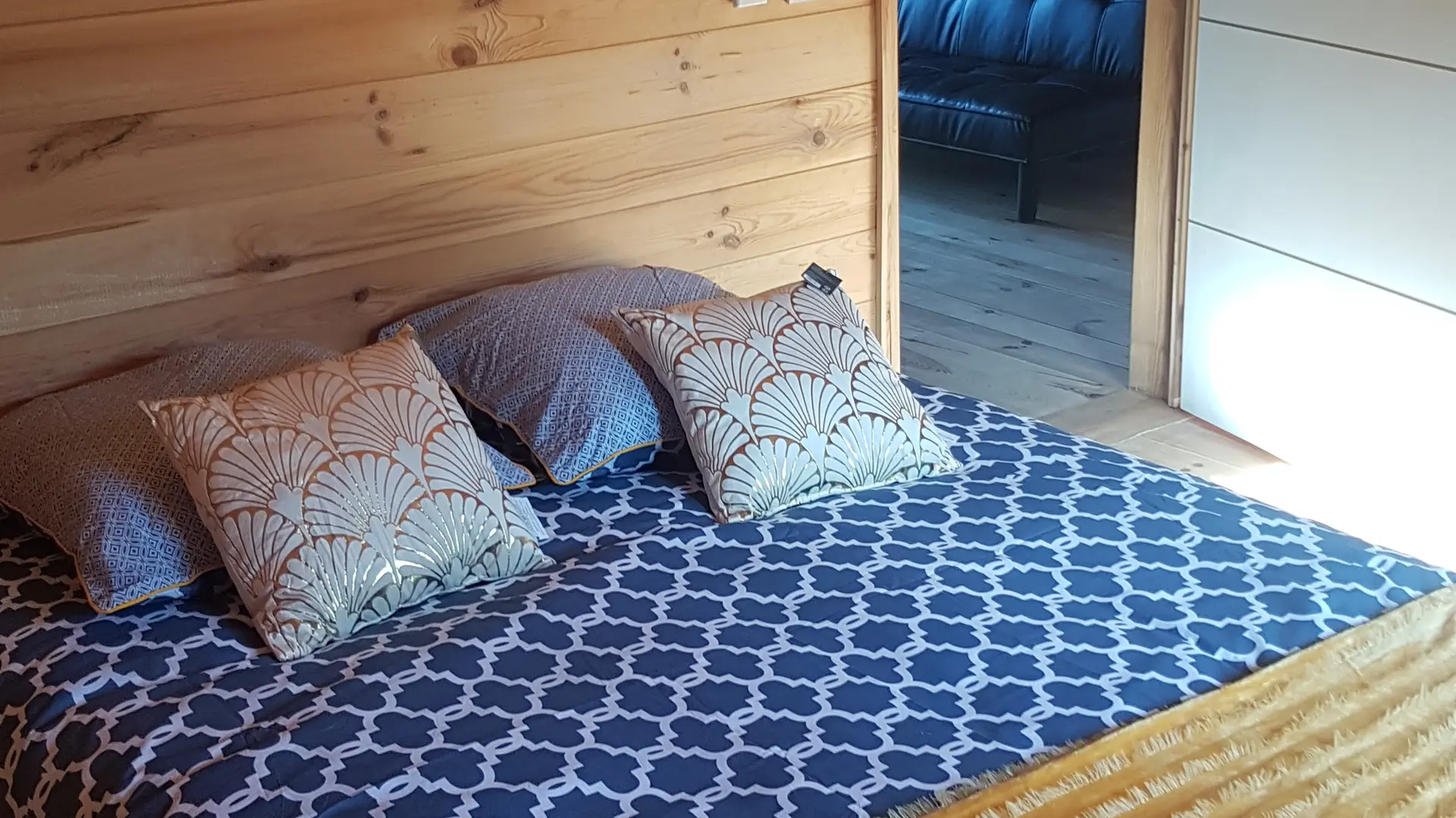 Chambre 1 Gîte Terr'avie - LE BOURGNEUF-LA-FORÊT - Laval Tourisme