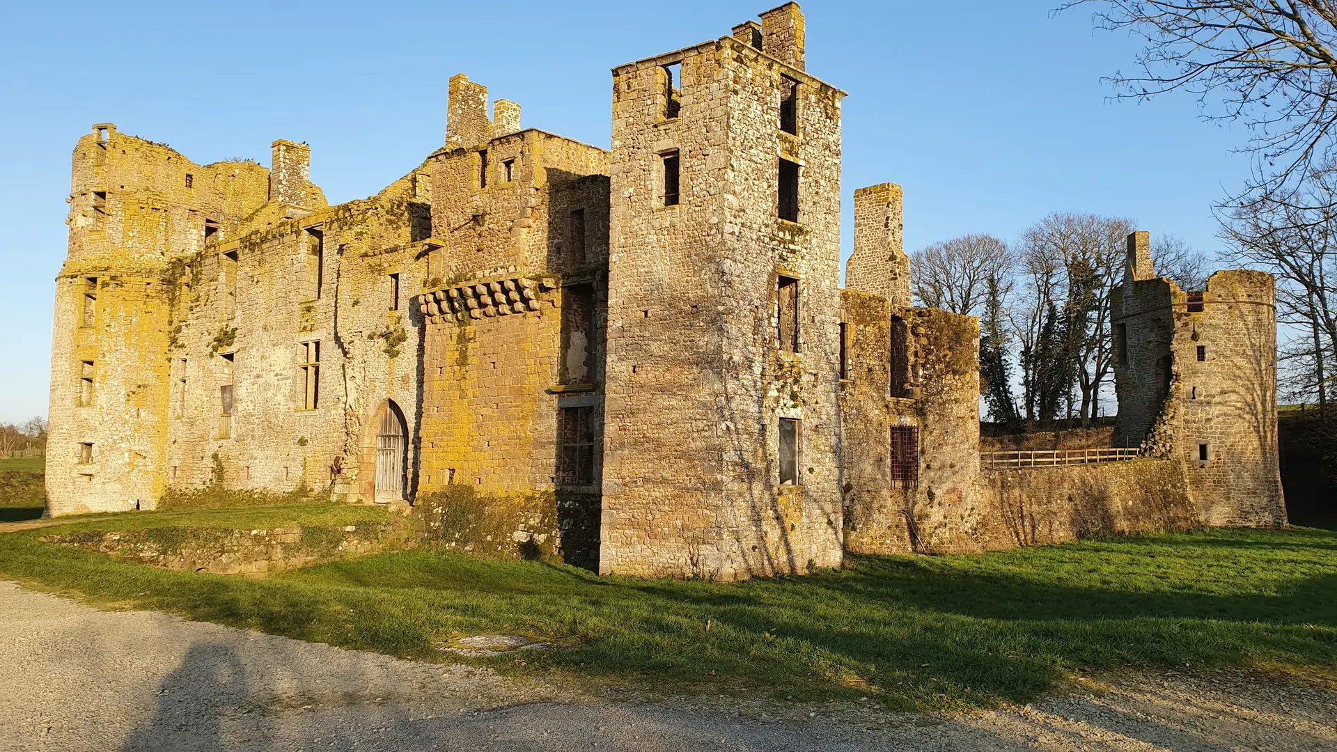 Château de Bois Thibault un soir en hiver