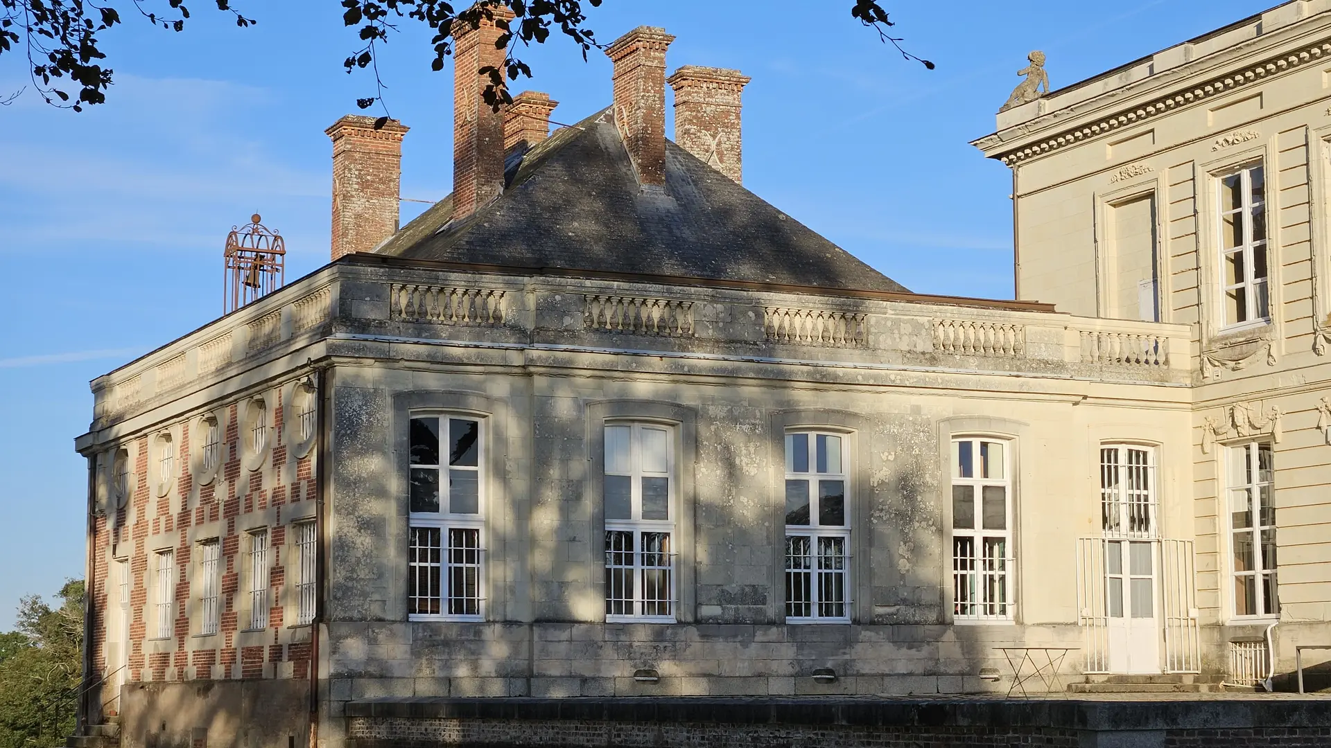 pavillon de l'aile ouest