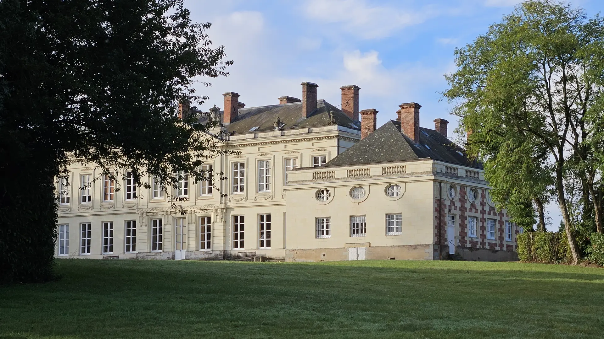 pavillon de l'aile ouest