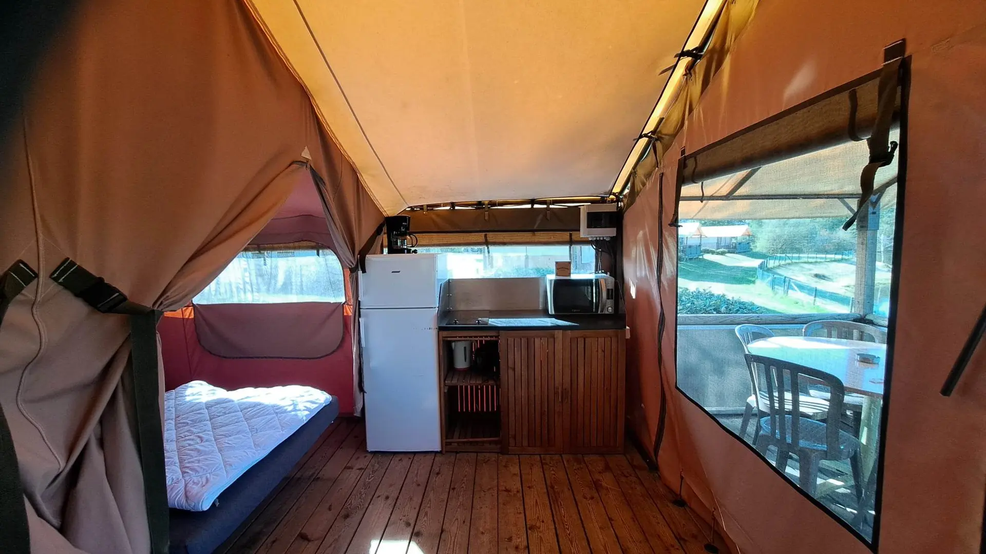 Bungalow toilé