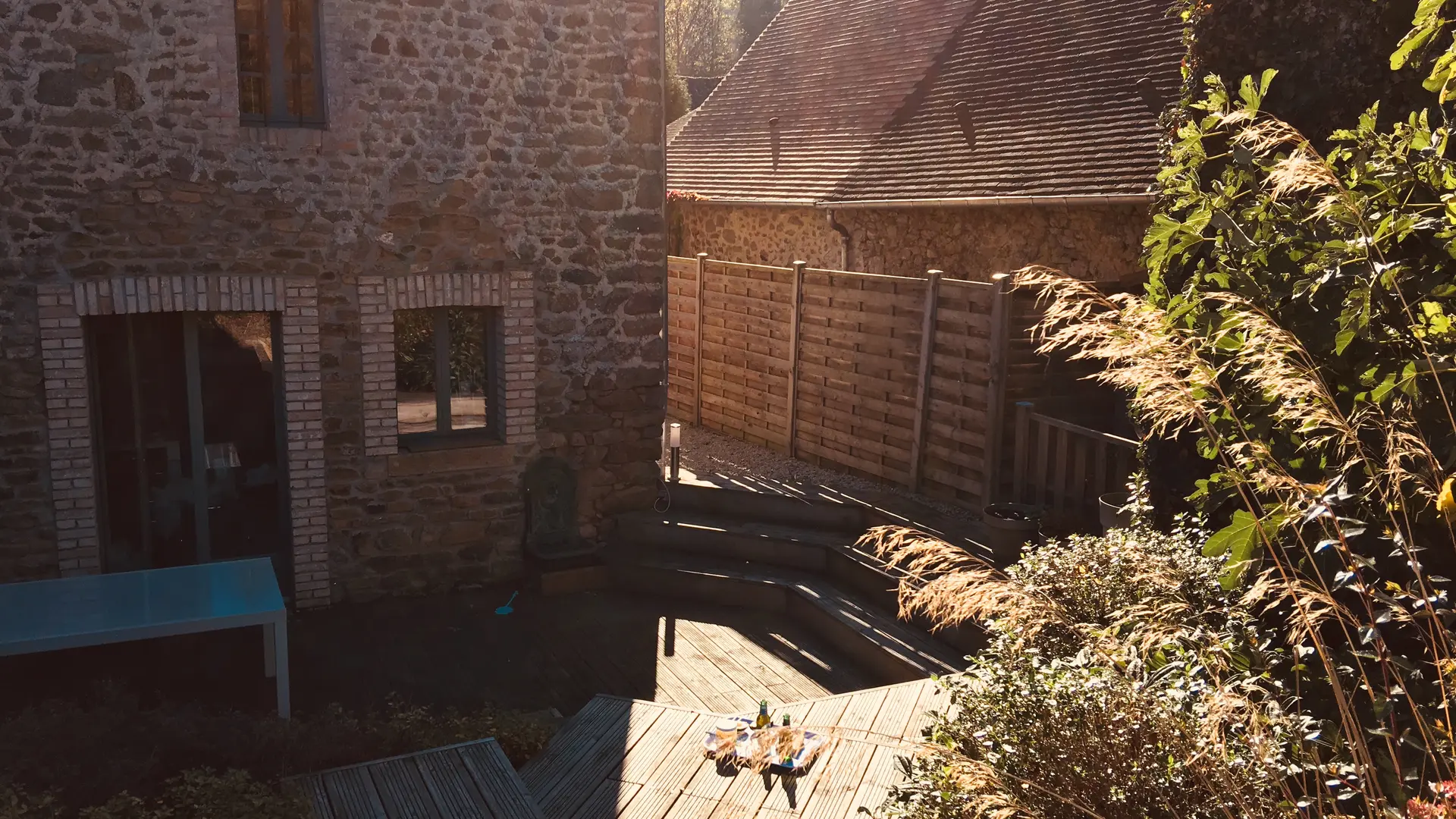 Gîte La Cassine - Moulins-le-Carbonnel - terrasse