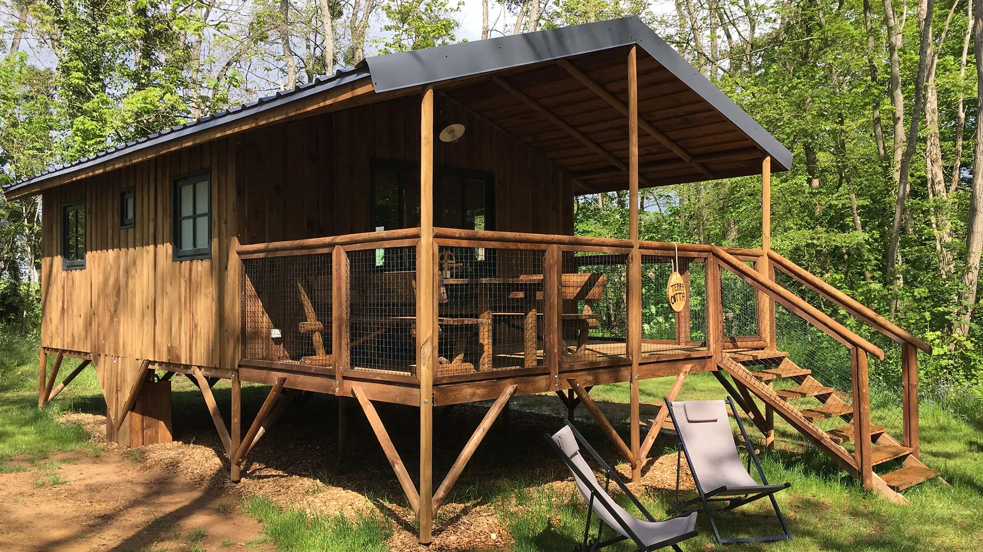 Cabanes dans les bois