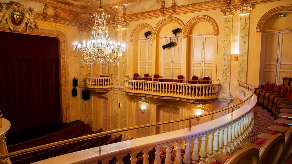 THEATRE DE MAYENNE