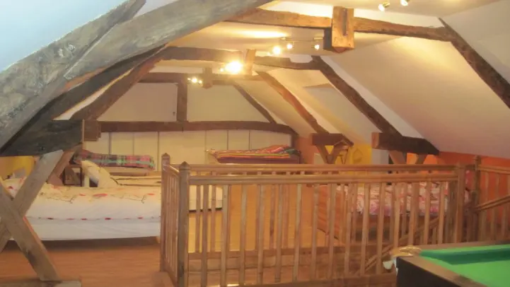 CHAMBRE DORTOIR BILLARD