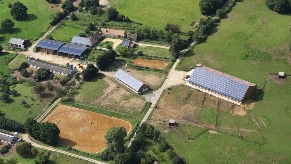 vue aerienne des ecuries - Écurie Équi-Libre Couparie