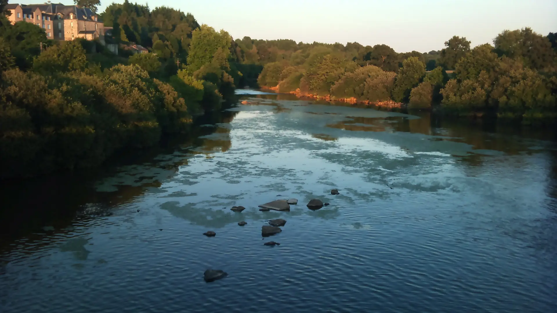 vue du barrage de St Fraimbault