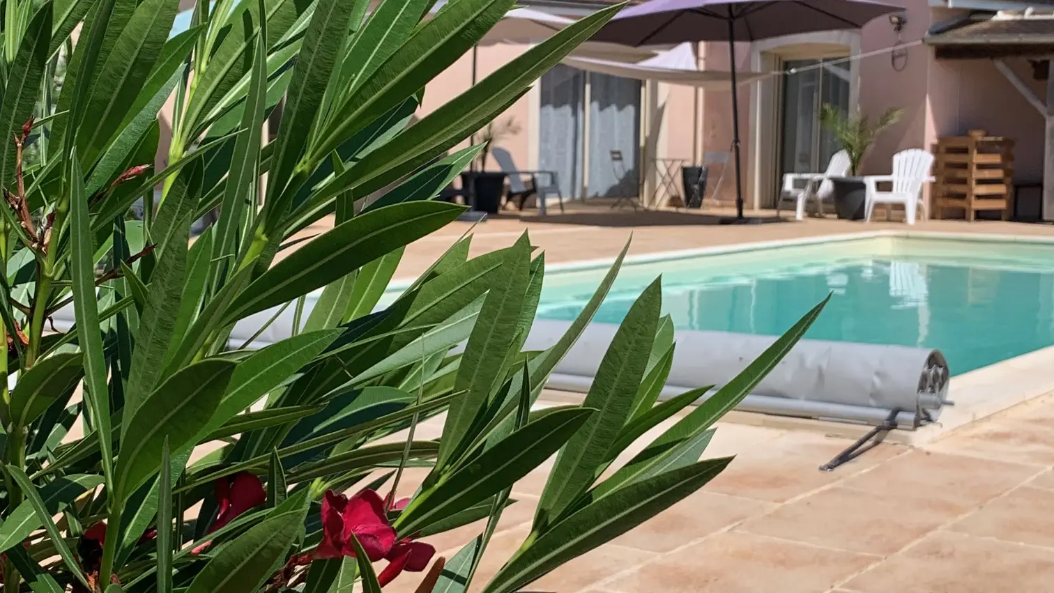 Aux Instants Partagés - Fontenay sur vegre Gite piscine 2