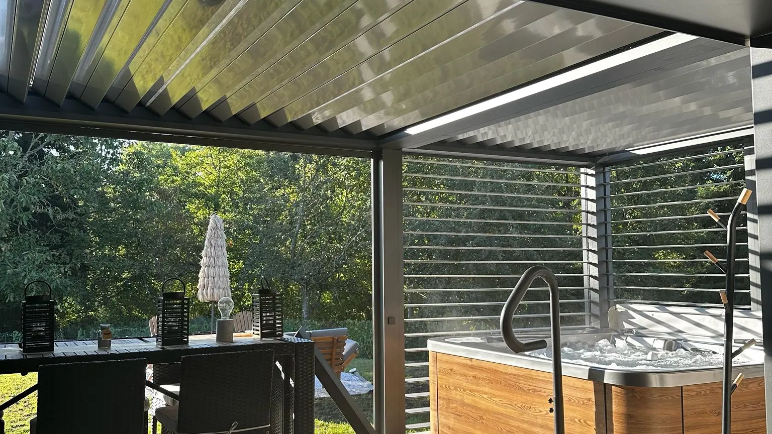 BHD-LODGE & SPA - Pergola matin