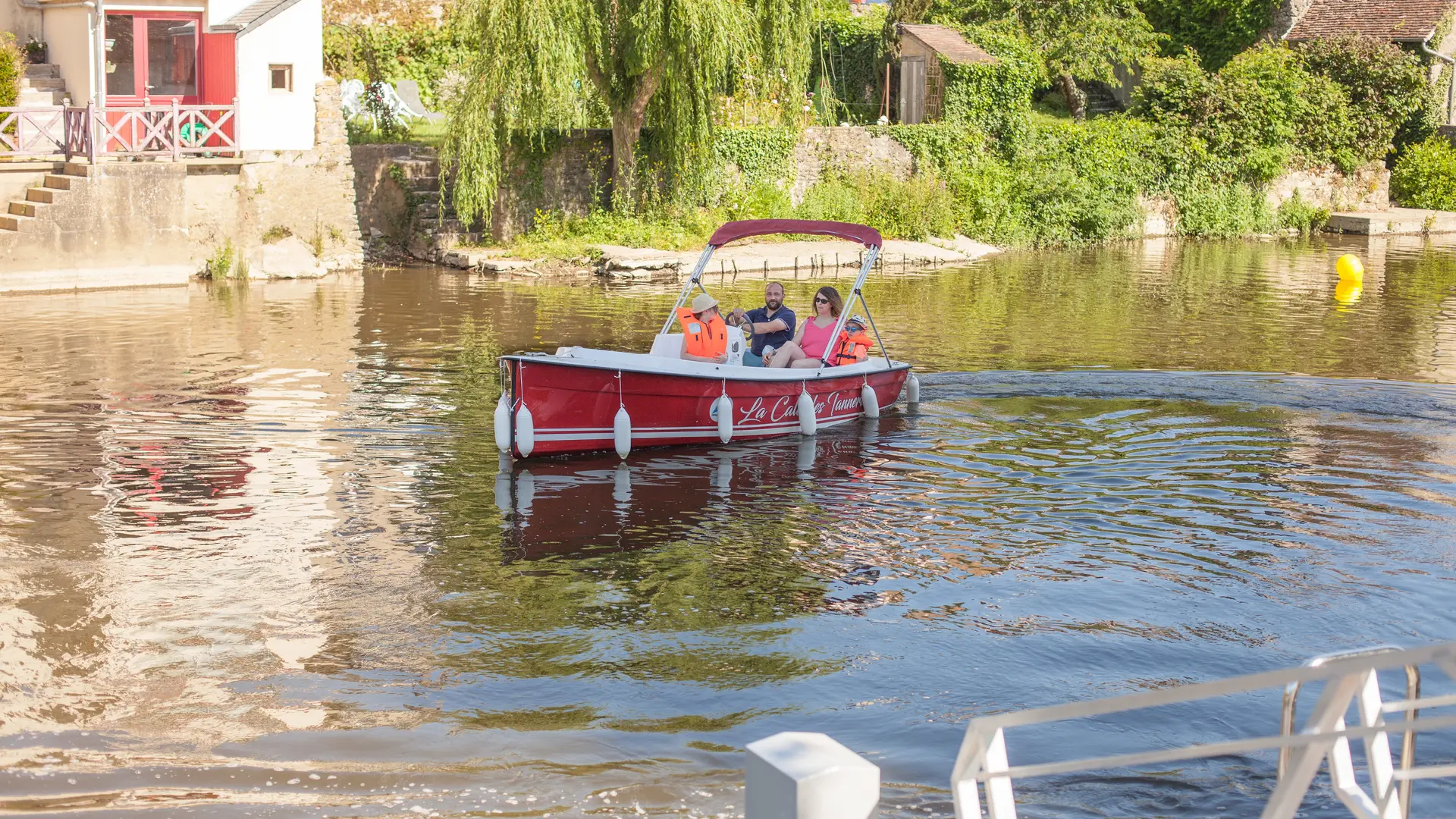 Barques électriques