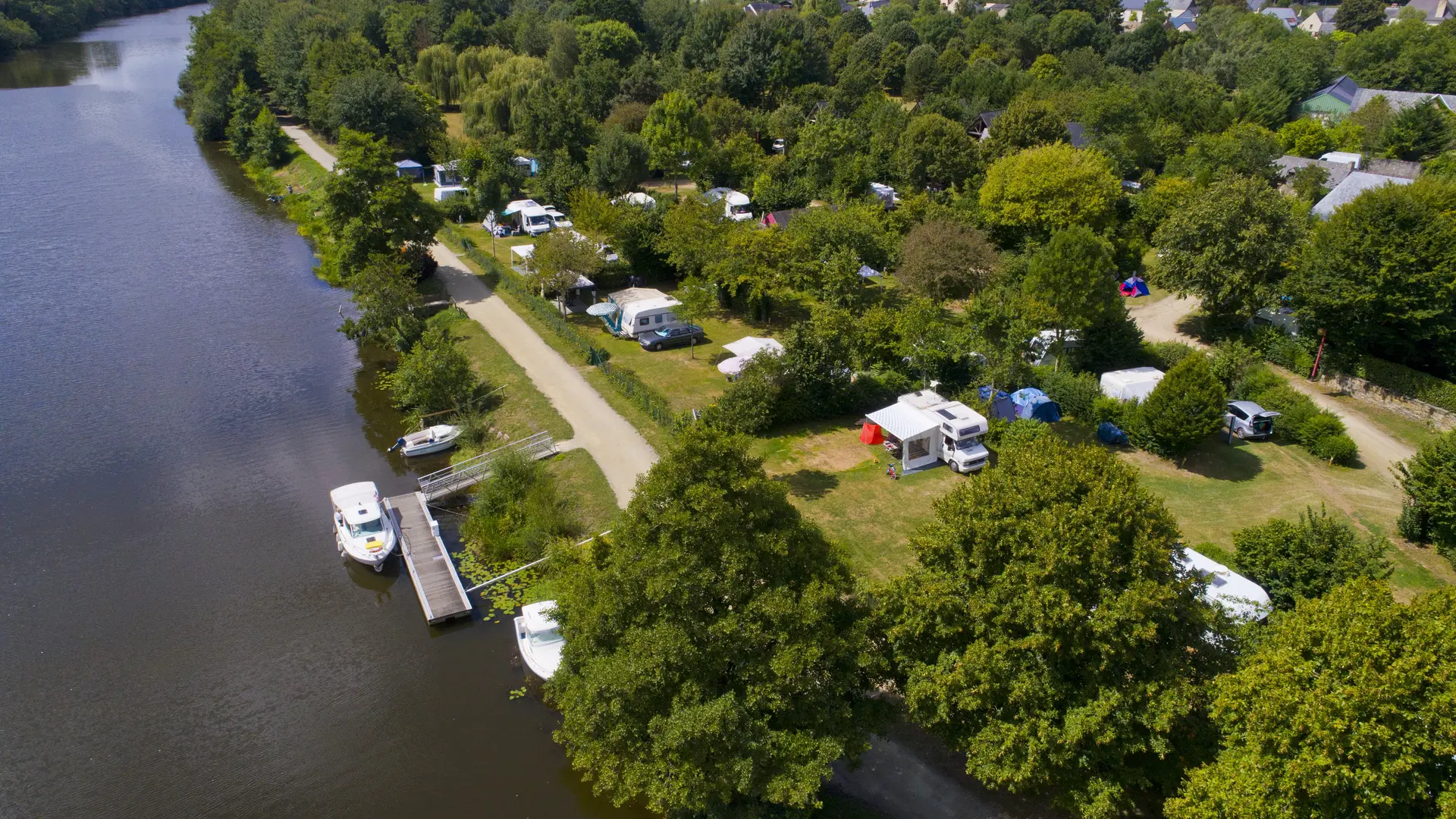 Camping_du_bac_de_Menil-CP-Pascal_BELTRAMI_-_Mayenne_Tourisme-1707