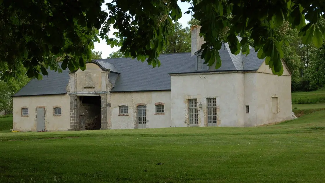 Chateau de Vaux (72130) - Votre demeure pour votre séjour