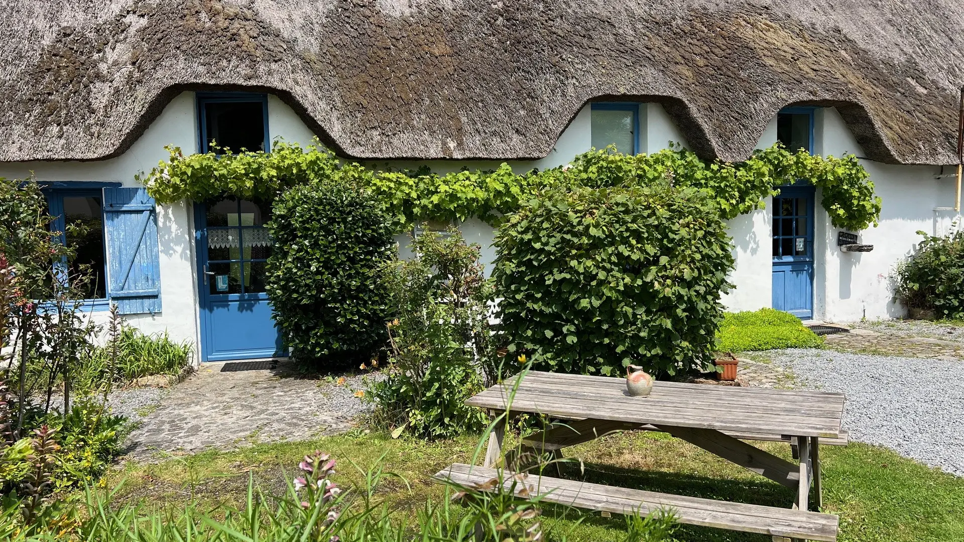 Hébergement, la chaumière des Marionnettes à la Chapelle-des-Marais