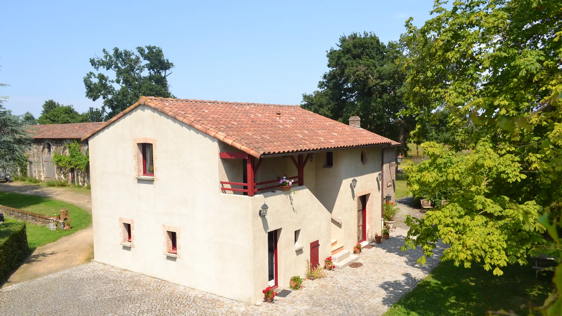 Gîte de la Bergerie, 3 chambres-gîtes indépendantes, 2 à 9p, en gestion libre