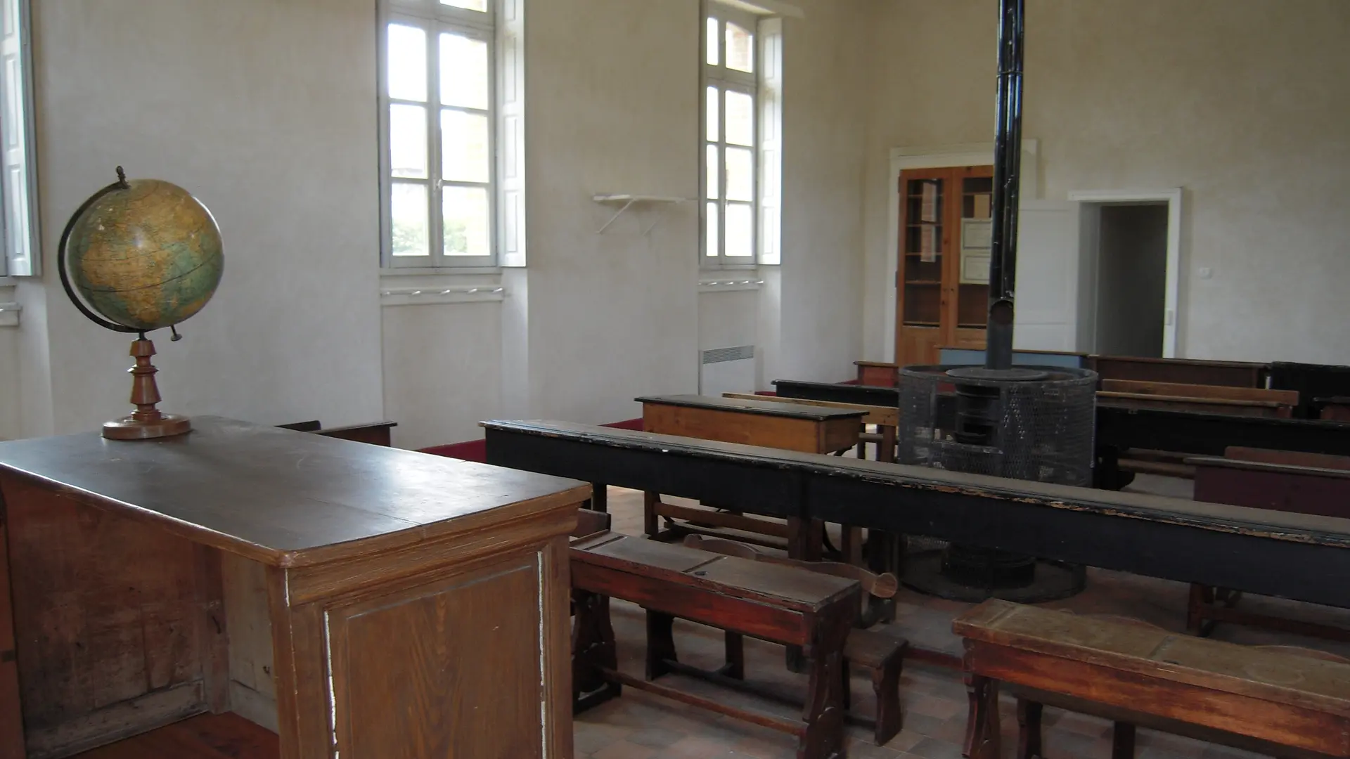 Maison d'école-natale Catherine Paysan salle de classe