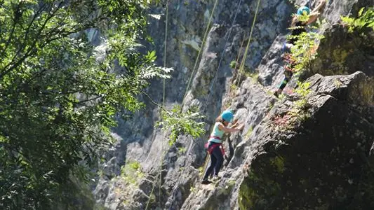 Escalade_au_Canyon_de_Saulges