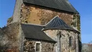 Etival en charnie église romane
