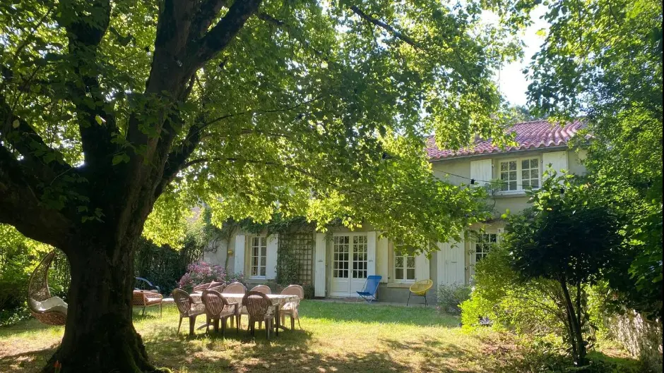 Façade et jardin