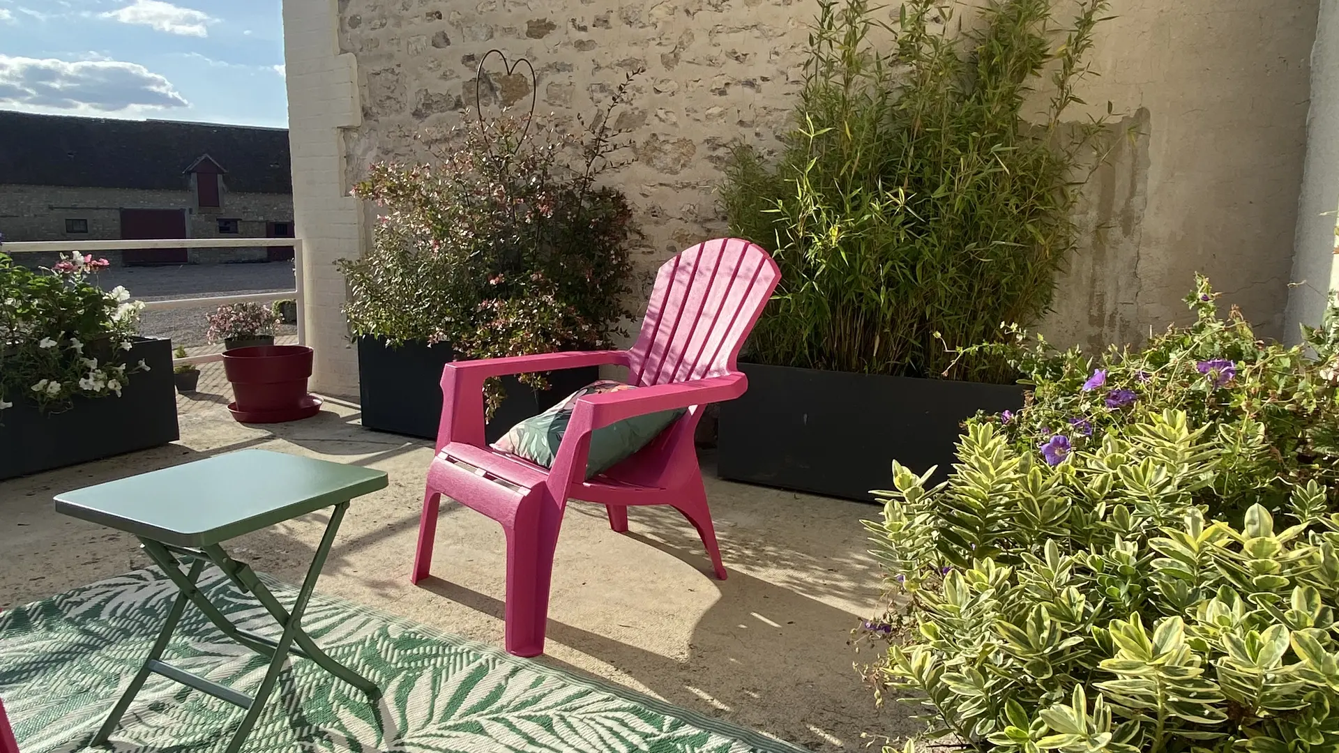 Gîte de Neufontaine - Thoiré-sous-Contensor - terrasse