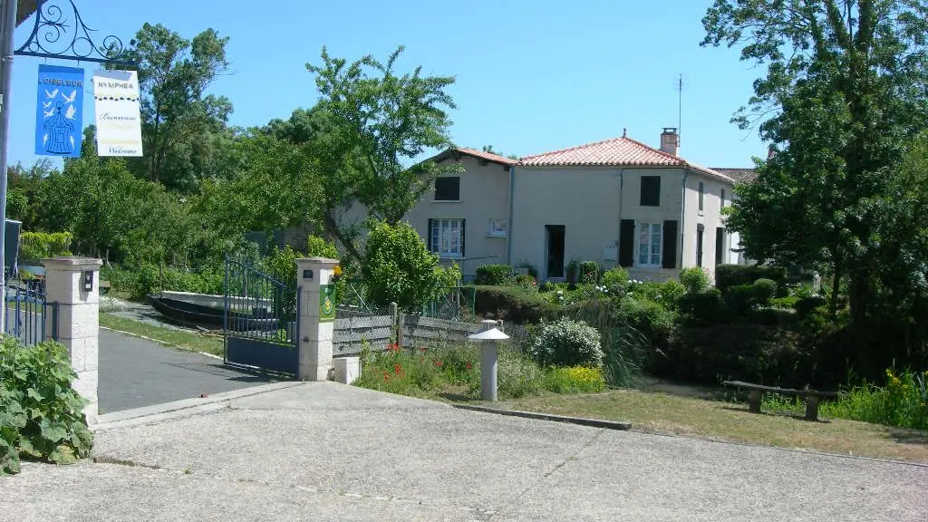Gite L'Oiseleur entrée côté port_2