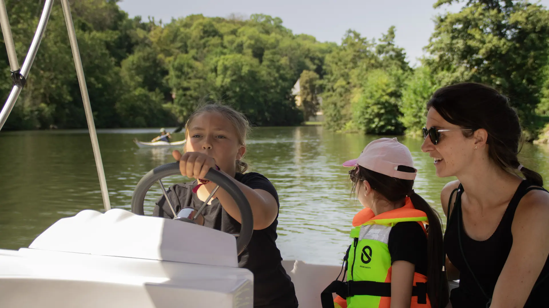 Halte fluviale bateaux 014