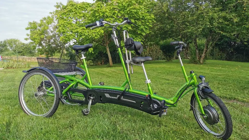 Tandem tricycle junior Kivo Plus® avec assistance électrique