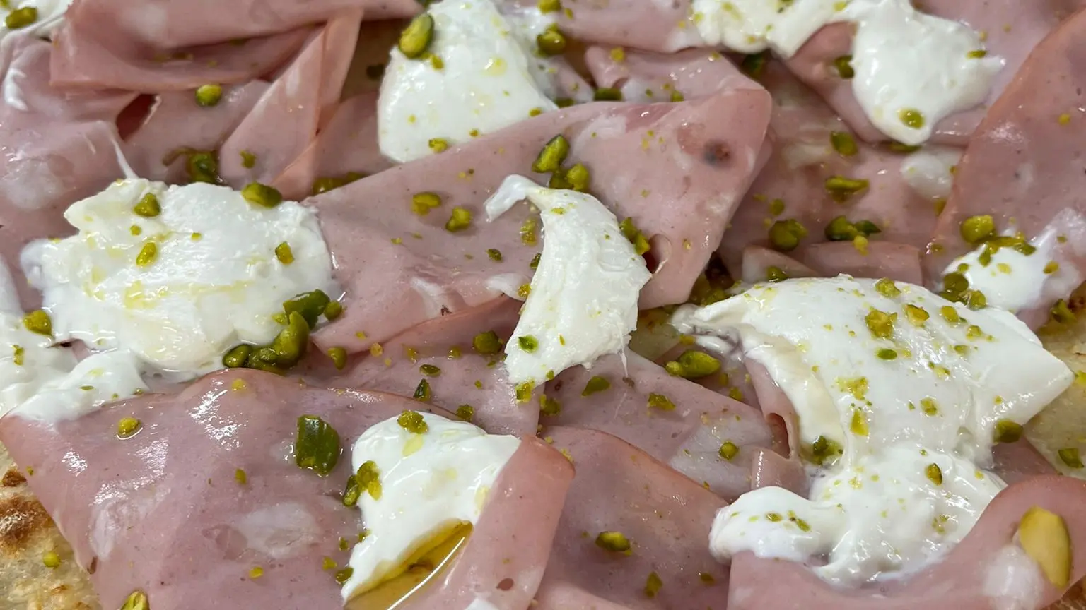 pizza Mortadella