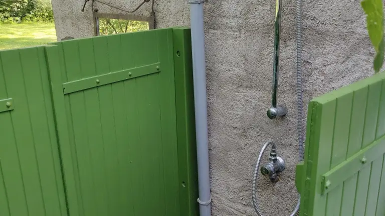 Douche exterieure