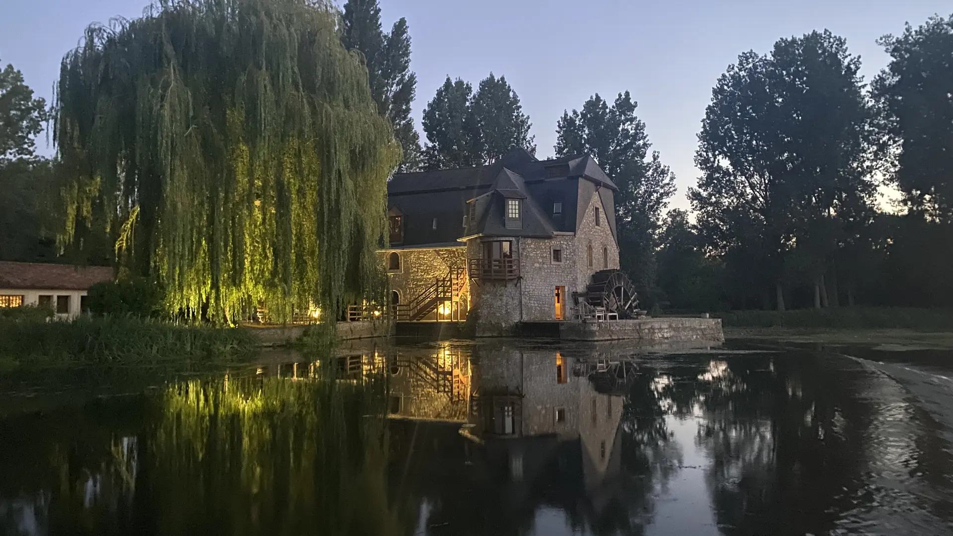 Le moulin le soir